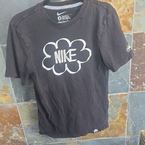 Nike Black Regular Fit Tee